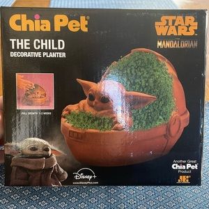 Star Wars mandalorian chia pet the child
